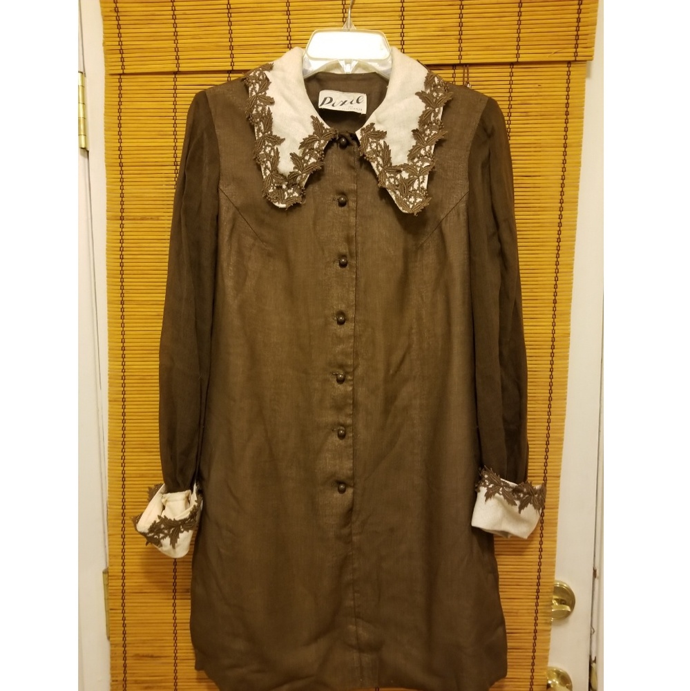 Vintage 60s 70s big collar brown dress